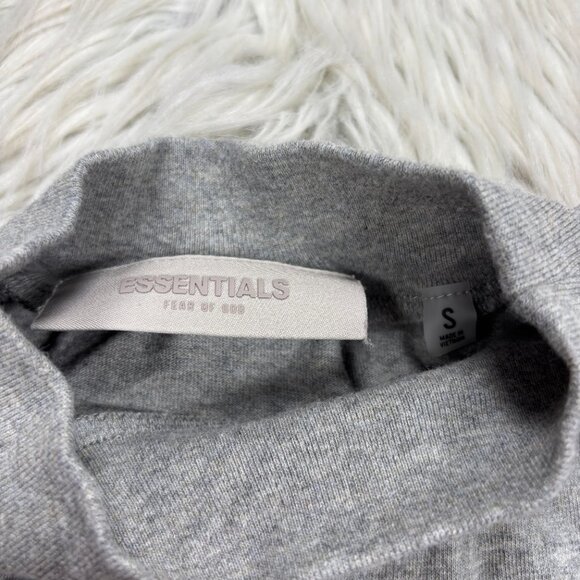 Fear of God Mock Neck Essentials Long Sleeve Tee - Picture 3 of 7